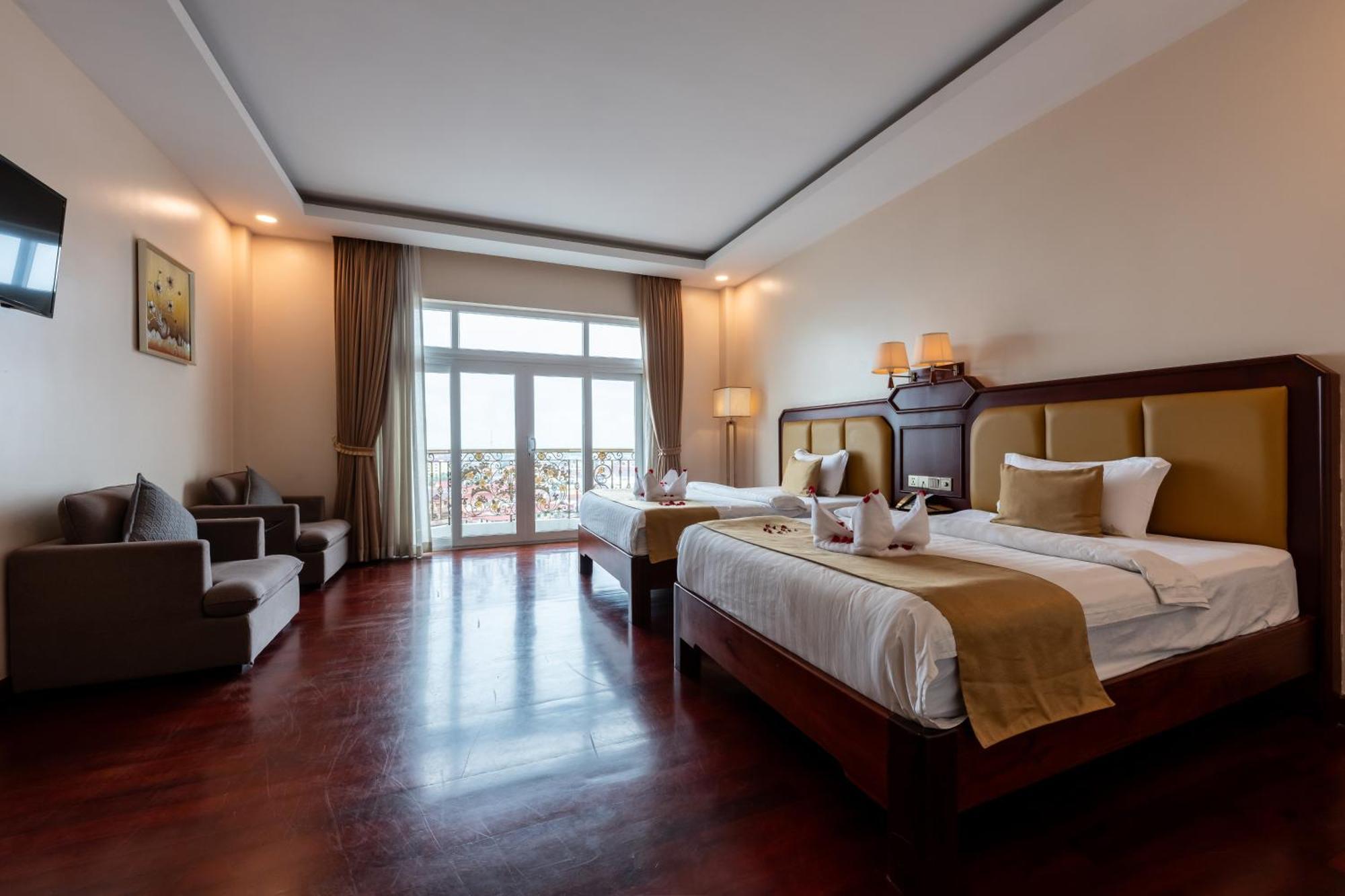 Lbn Asian Hotel Kampong Cham Exterior photo